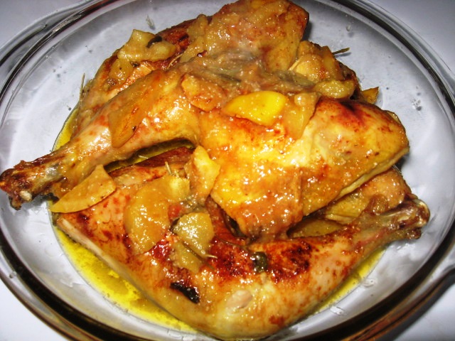 Receta de POLLO CON MANZANA Y CEBOLLA 